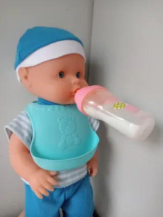 Bebé Nenuco con accesorios