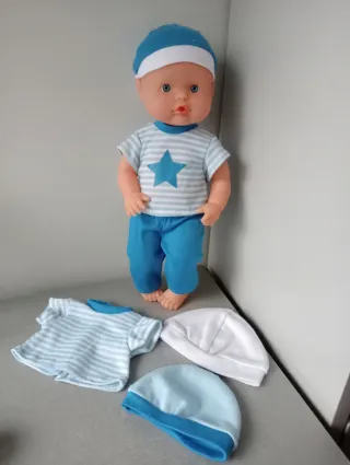 Bebé Nenuco con accesorios