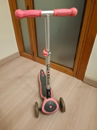 Patinete 3 Ruedas Rosa con luces