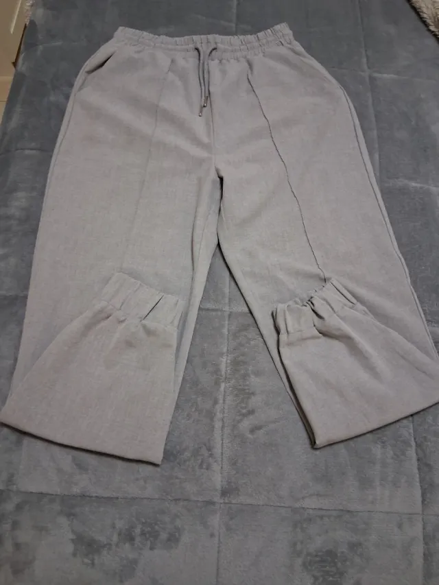 Pantalón Jogger Stradivarius Gris Talla M