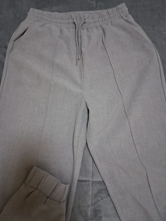 Pantalón Jogger Stradivarius Gris Talla M