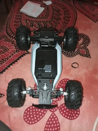 Macchina telecomandata salti 2.4GHz