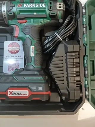 Taladro Parkside X20VTEAM atornillador completo