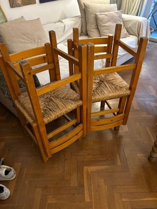Sillas de paja de madera 4 unidades