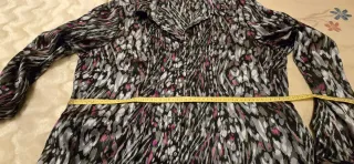 Blusa CANDA Talla 44. Estampado Animal Print.