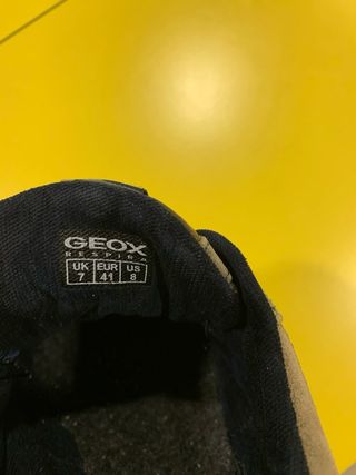 Zapatos Geox Beige y Gris
