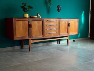 Aparador G Plan Años 70 Madera