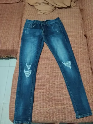 Pantalones vaqueros hombre Talla M desgastados