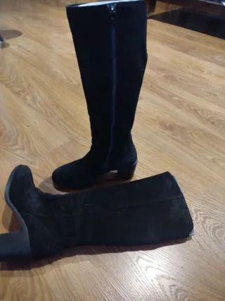 Botas altas ante negro talla 38