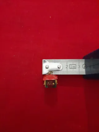 Miniatura molinillo de café antiguo