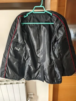 Parka Negra de Hombre - Fórmula Joven