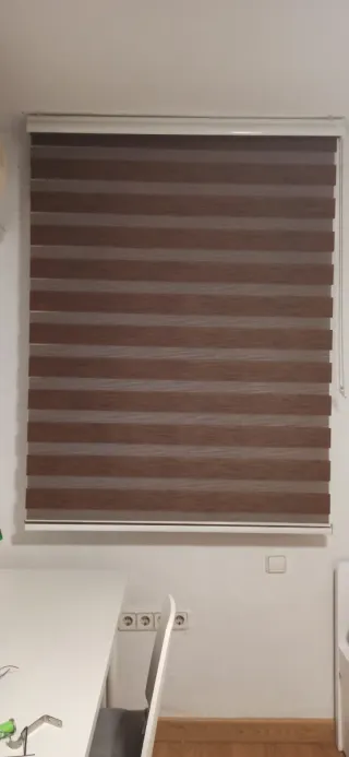 Tende giorno e notte marrone e bianco