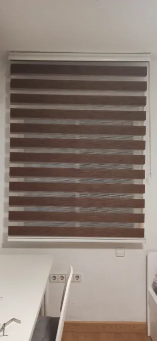 Tende giorno e notte marrone e bianco