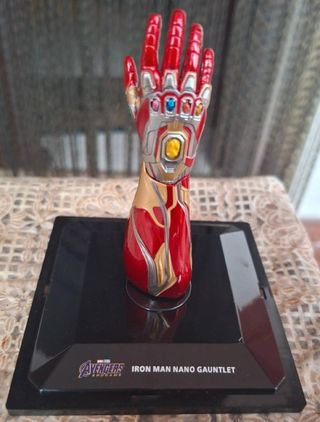 Modellino Iron Man Nano Gauntlet