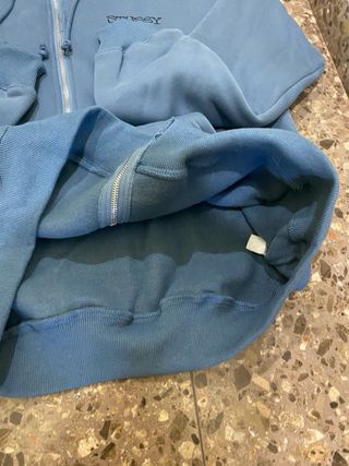 Sudadera Stussy con cremallera y capucha