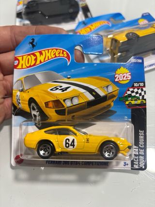 Lote 3 Hot Wheels McLaren y Ferrari