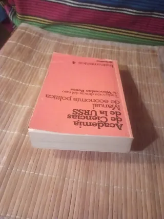 MANUEL DE ECONOMÍA POLÍTICA