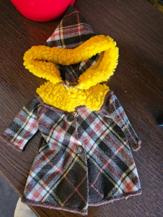 Abrigo Nancy a cuadros con capucha Macla