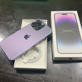 iPhone 14 Pro Morado regalo protector y fundas var