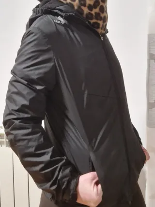 Chaqueta cortavientos Lefties Talla S Negra