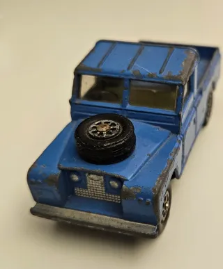 Corgi Land Rover 109 WB 1/43