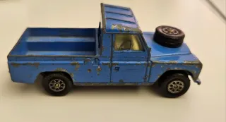 Corgi Land Rover 109 WB 1/43