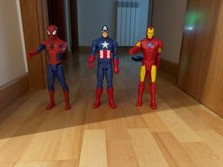 Figuras Spiderman, Capitán América, Iron Man