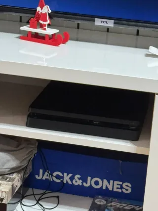 Consola PS4 Slim 500GB Negra + FC 24