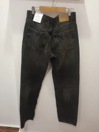 Vaqueros Pull&Bear Talla 36 Negros