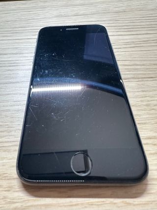 iPhone 8 64GB (Bat. Servicio y Marcas Pantalla)