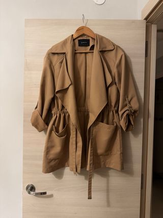 Parka Stradivarius Beige Mujer