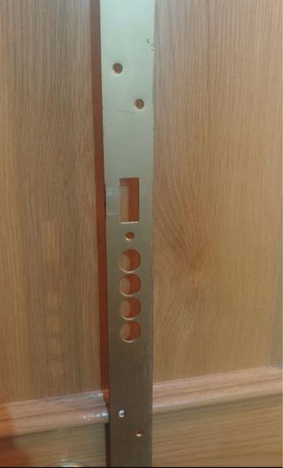 Puerta de seguridad madera