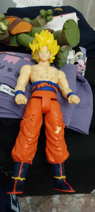 Figura Goku Super Saiyan