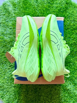 Zapatillas ASICS Novablast 4 Menta