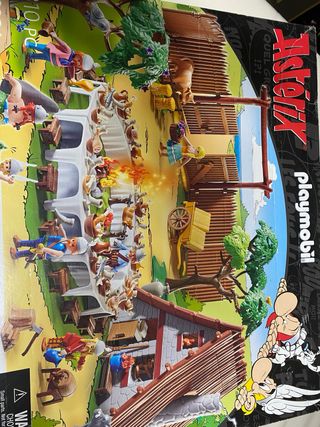 Playmobil Aldea Gala y soldados Romanos