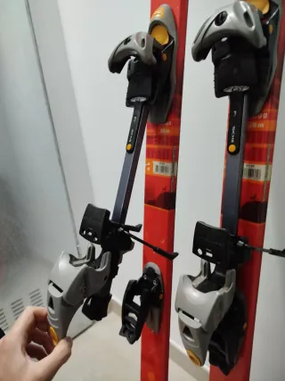 Esquís de travesía Dynastar