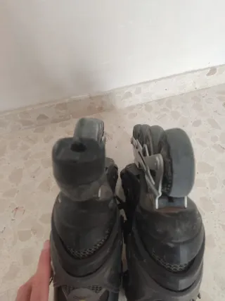 Patines en línea talla 43 + Protecciones