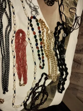 Set di collane varie