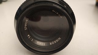 Cámara Nikon Nikkormat réflex + Lentes