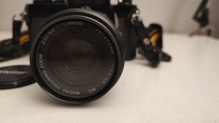 Cámara Nikon Nikkormat réflex + Lentes