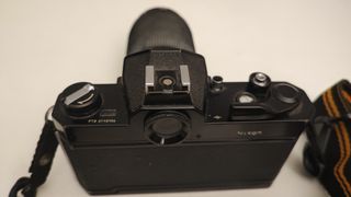 Cámara Nikon Nikkormat réflex + Lentes