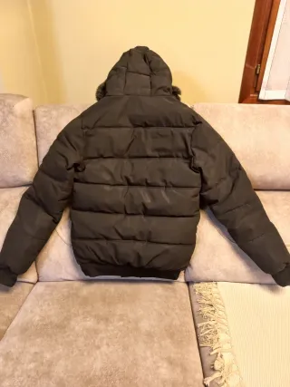 Cazadora Supply Demand Negra