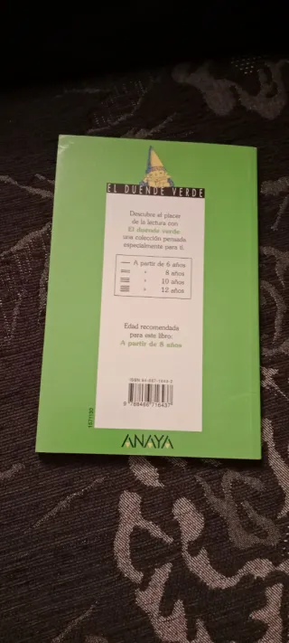 Libro Pamela Panamá ya no cree en cuentos de hadas
