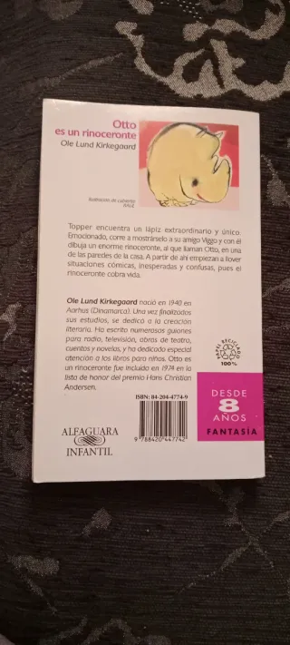 Libro Pamela Panamá ya no cree en cuentos de hadas