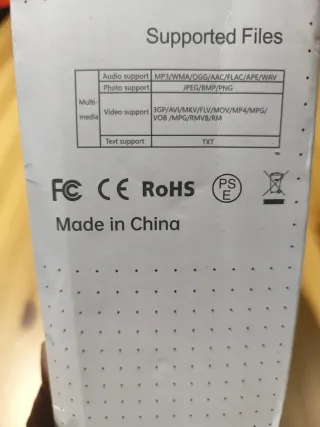 Mini Proyector Z1 Portátil + Mando