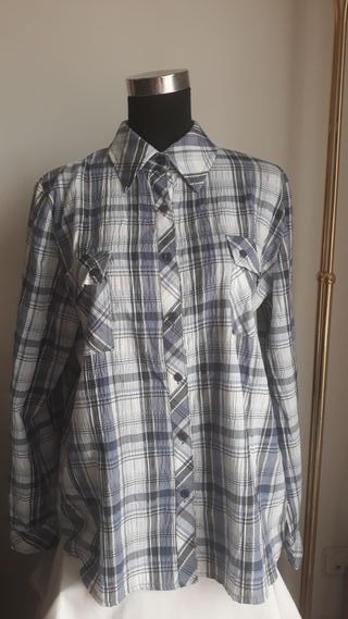 Blusa cuadros azul y blanco