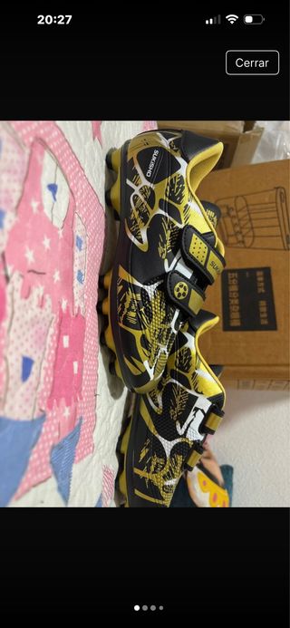 Botas de fútbol SUKISHQ negras y amarillas niño