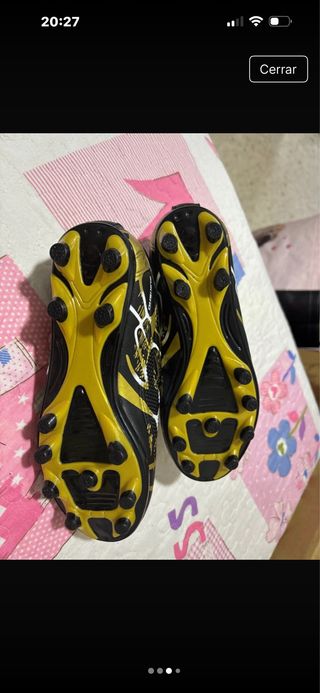 Botas de fútbol SUKISHQ negras y amarillas niño