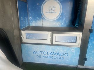 Máquina lavado mascotas. Urge venta