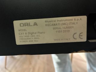 Piano Digital ORLA con 88 teclas contrapesadas